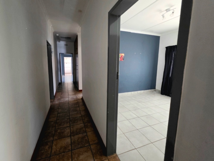 4 Bedroom Property for Sale in Oosterville Northern Cape